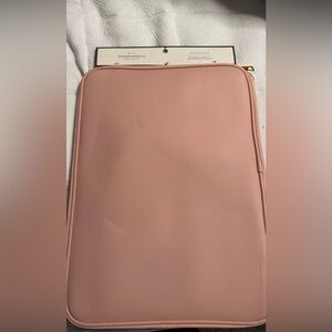 Threshold Tech Pouch - Tags Still Attached (Never Used)